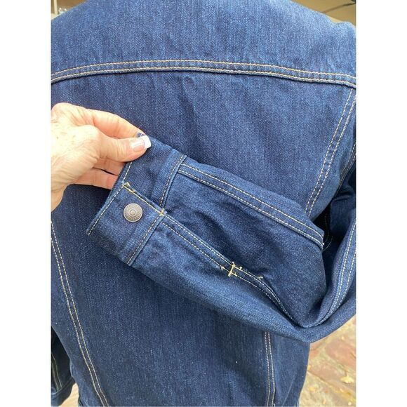 Levis Type III Sherpa Trucker Jacket Sz. S Metal Buttons Iconic - Picture 9 of 16